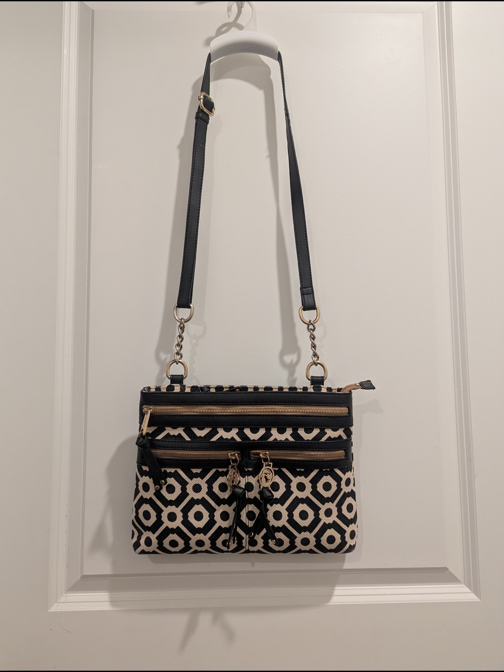 Spartina 449 Black & Cream Geometric Crossbody with Gold Hardware